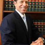 Nueva York “Nula, sin efecto e inaplicable”: Juez de N.Y. anula orden de mascarillas de gobernadora Fuente: The Epoch Times en español